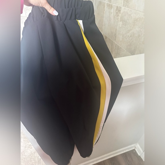 ZARA tracksuit - Picture 2 of 2